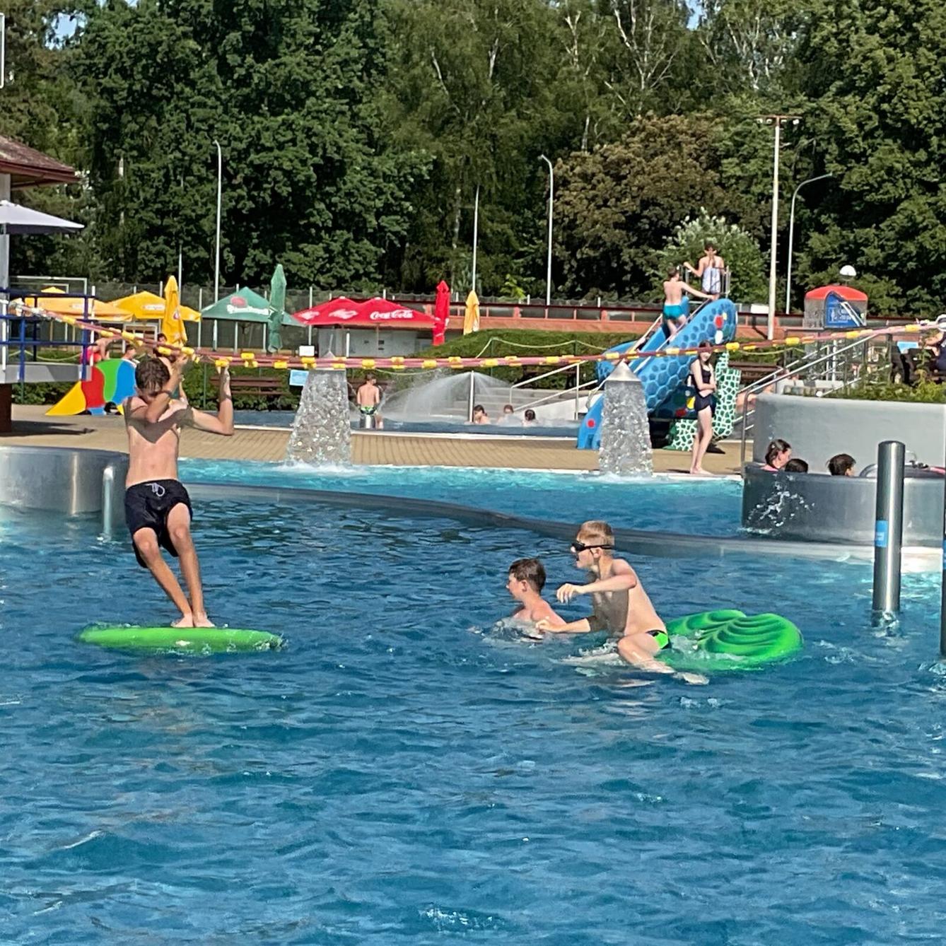 ZAKONČENÍ ŠKOLNÍHO ROKU V AQUAPARKU ÚSTÍ NAD ORLICÍ - 11