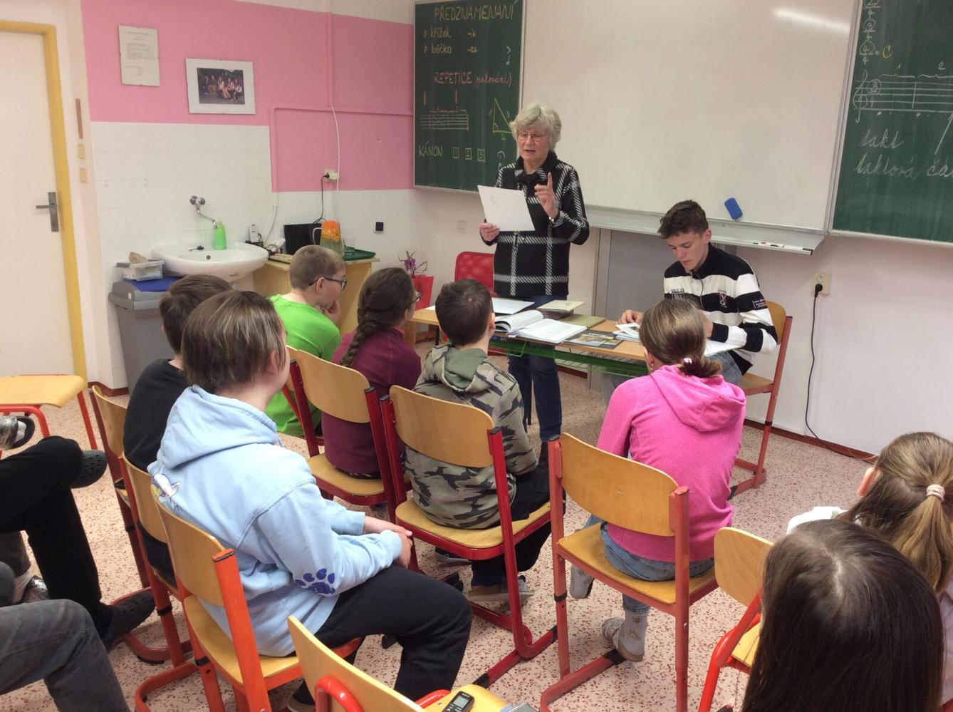Beseda Žákovského parlamentu s paní Blankou Urbanovou - 6