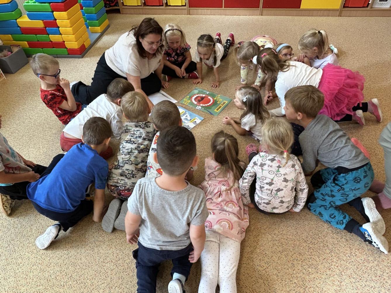 PROGRAM S KNIHOVNICEMI Z ČESKÉ TŘEBOVÉ - VELKÉ ČIŠTĚNÍ ZUBŮ V ZOO - 6