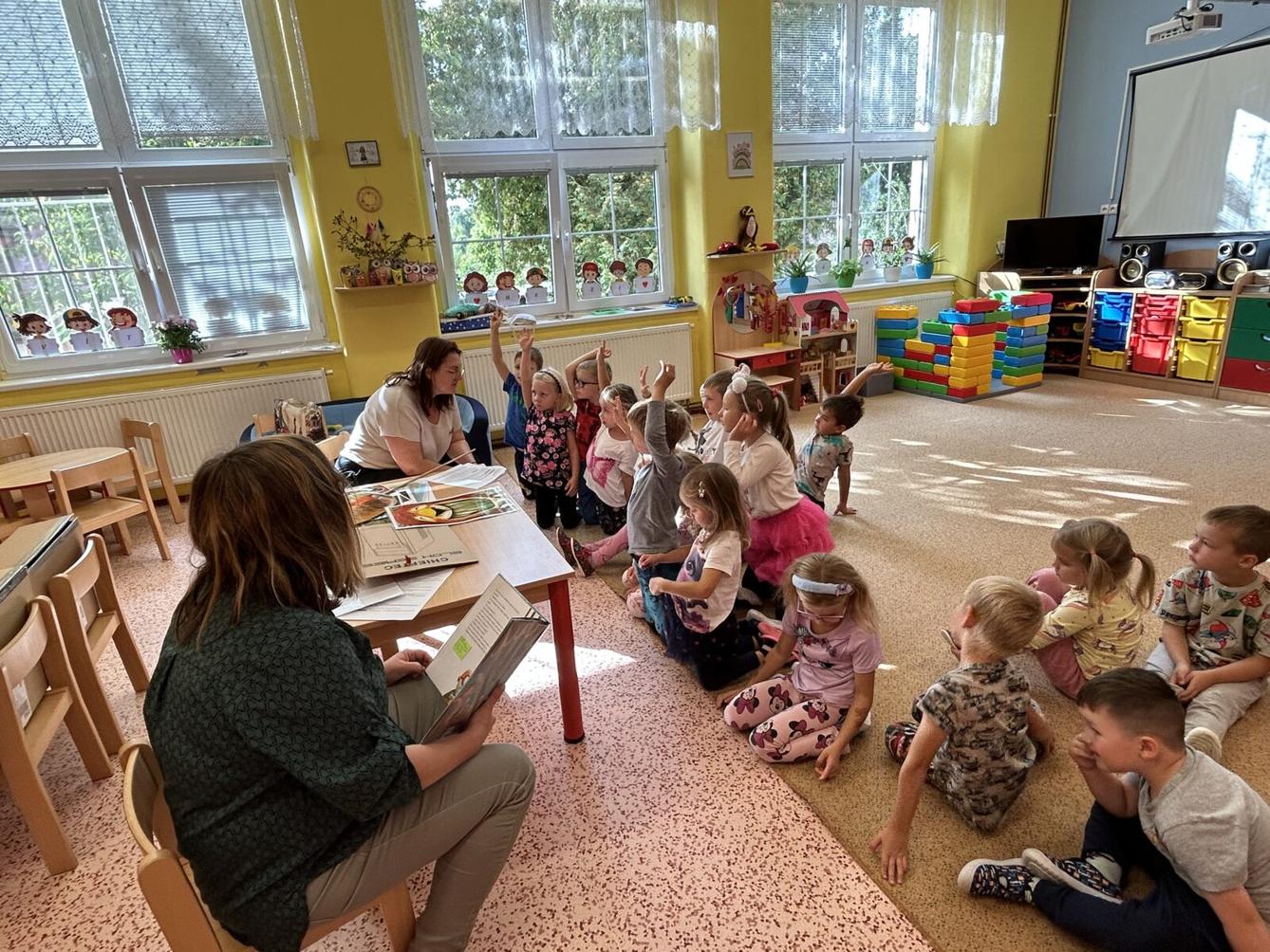 PROGRAM S KNIHOVNICEMI Z ČESKÉ TŘEBOVÉ - VELKÉ ČIŠTĚNÍ ZUBŮ V ZOO - 11