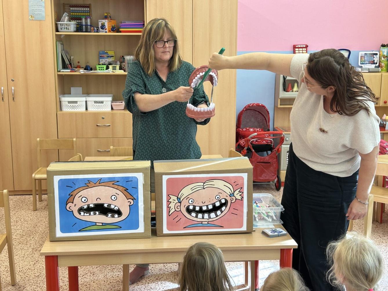 PROGRAM S KNIHOVNICEMI Z ČESKÉ TŘEBOVÉ - VELKÉ ČIŠTĚNÍ ZUBŮ V ZOO - 36