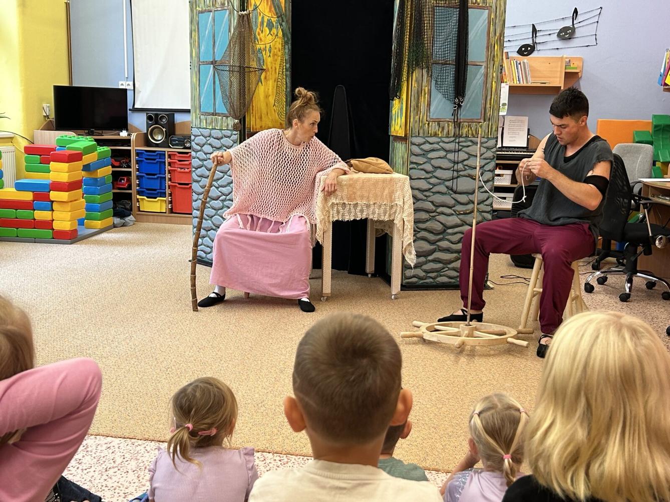 DIVADLO: ,,O ZLATÉ RYBCE" - 12