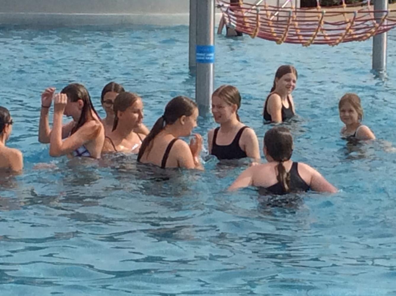 ZAKONČENÍ ŠKOLNÍHO ROKU V AQUAPARKU ÚSTÍ NAD ORLICÍ - 2