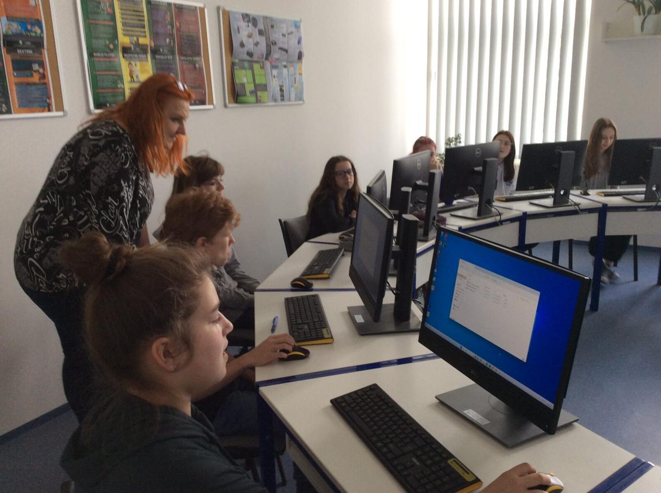 Projektový den na Gymnáziu ÚO - 8. třída - 6