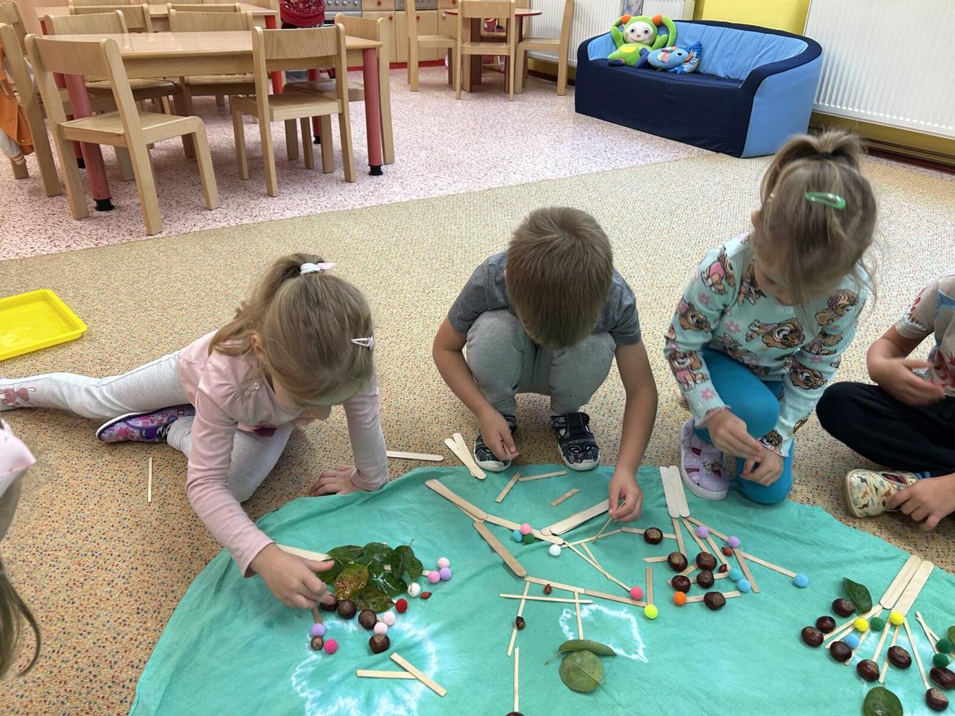 SOVIČKY: ČAS JABLÍČKOVÉ VŮNĚ - 17