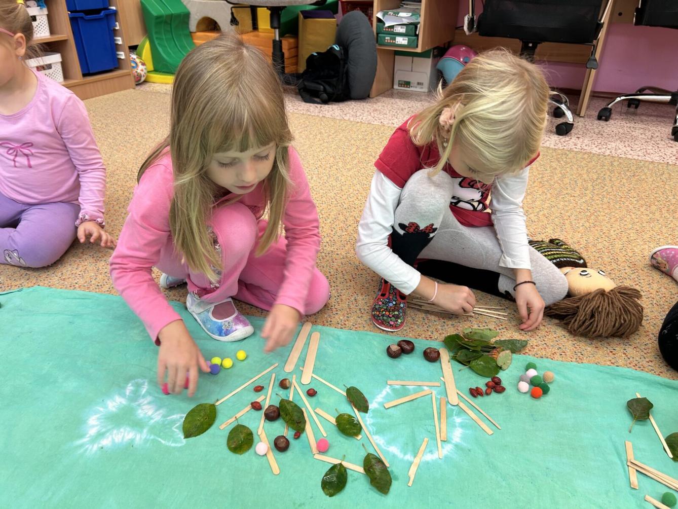 SOVIČKY: ČAS JABLÍČKOVÉ VŮNĚ - 18