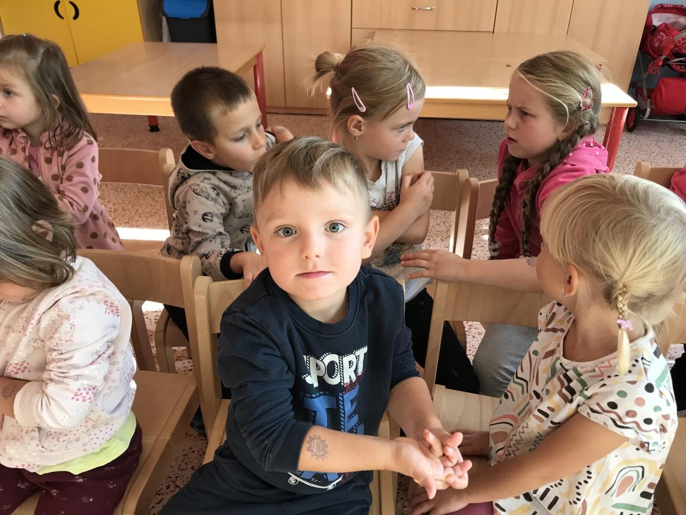 DIVADÉLKO U DVOU SLUNCÍ: ,,O NANYNCE" - 23