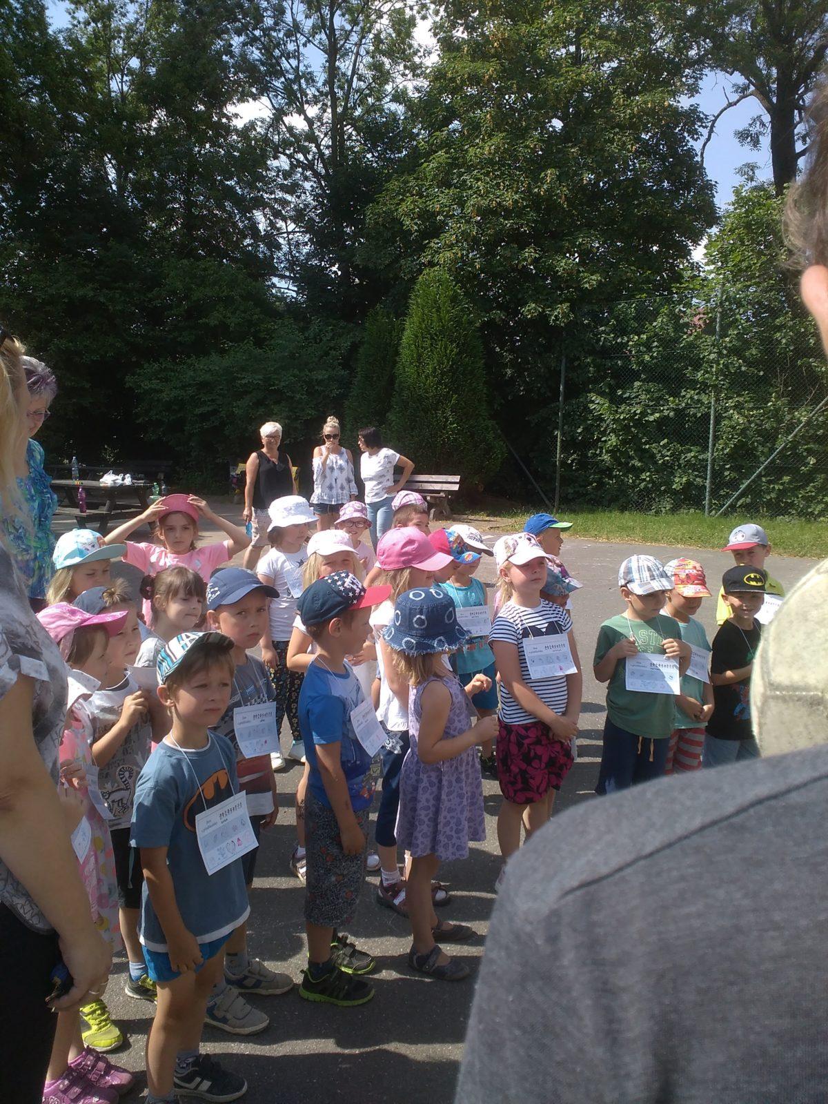 Návštěva předškoláků u deváťáků ve škole - 48