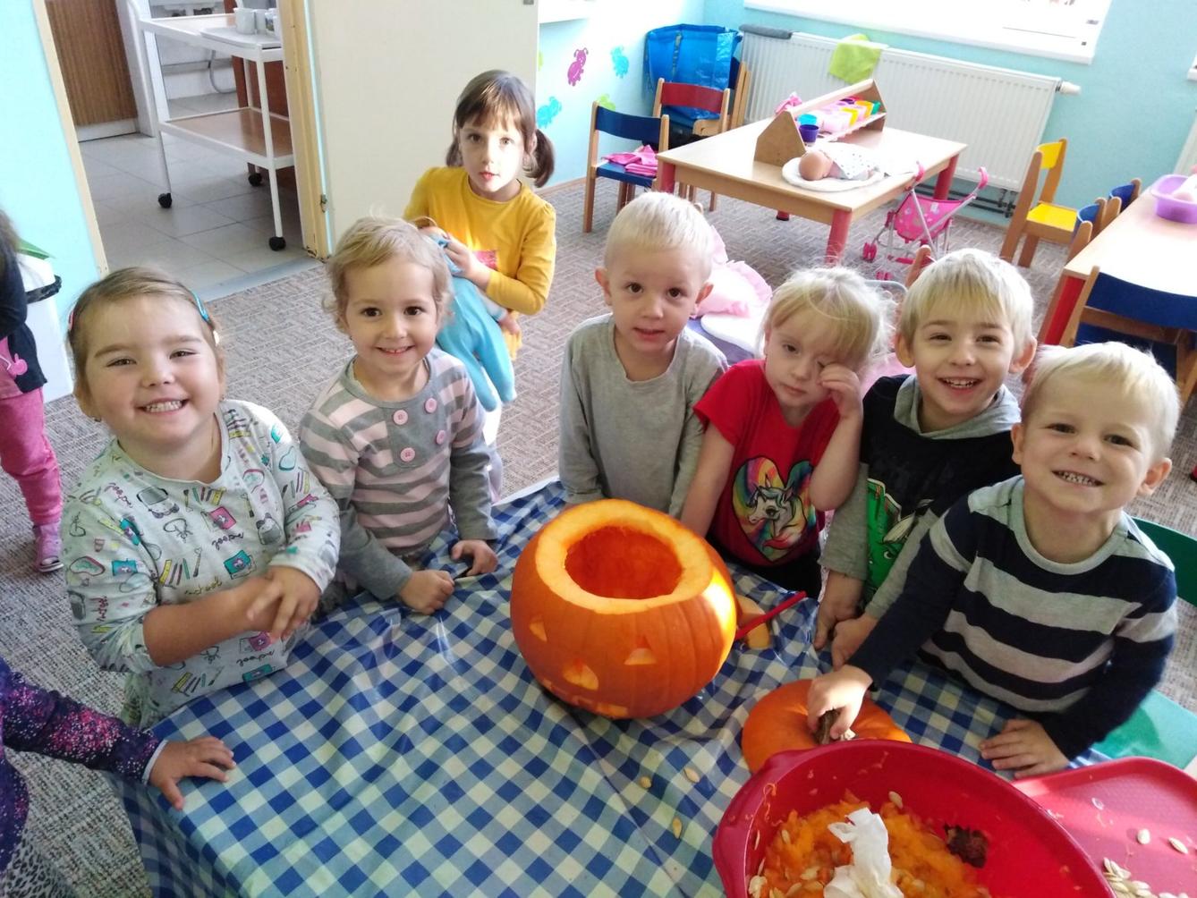 Broučci: "Dýňohrátky" - 23