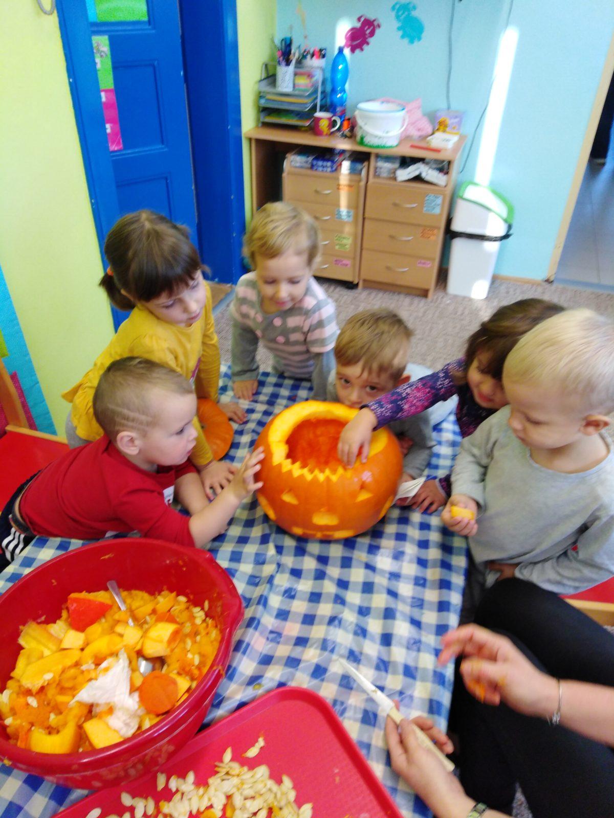 Broučci: "Dýňohrátky" - 36