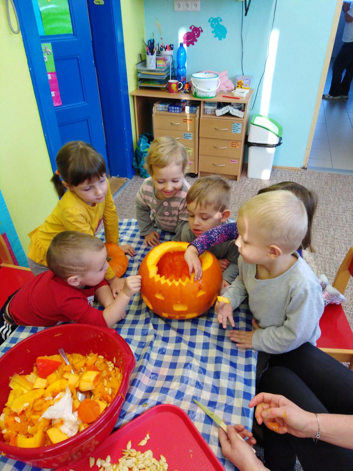 Broučci: "Dýňohrátky" - 37