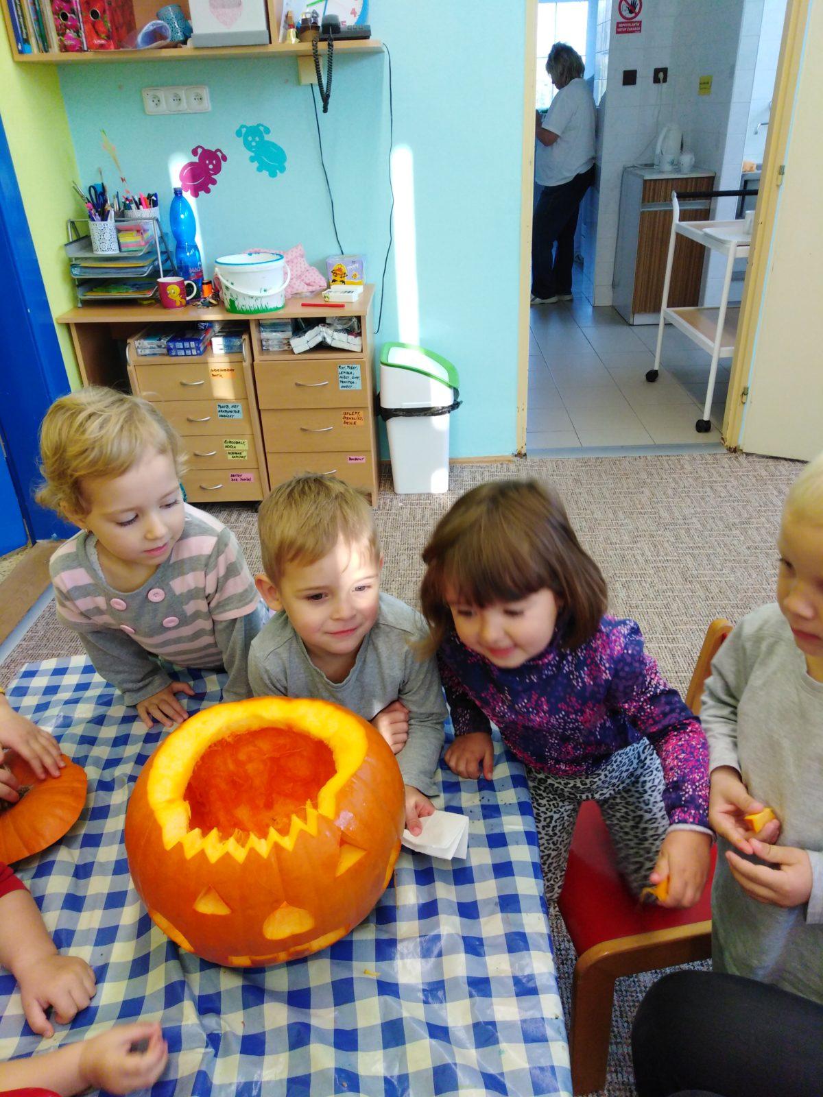 Broučci: "Dýňohrátky" - 40