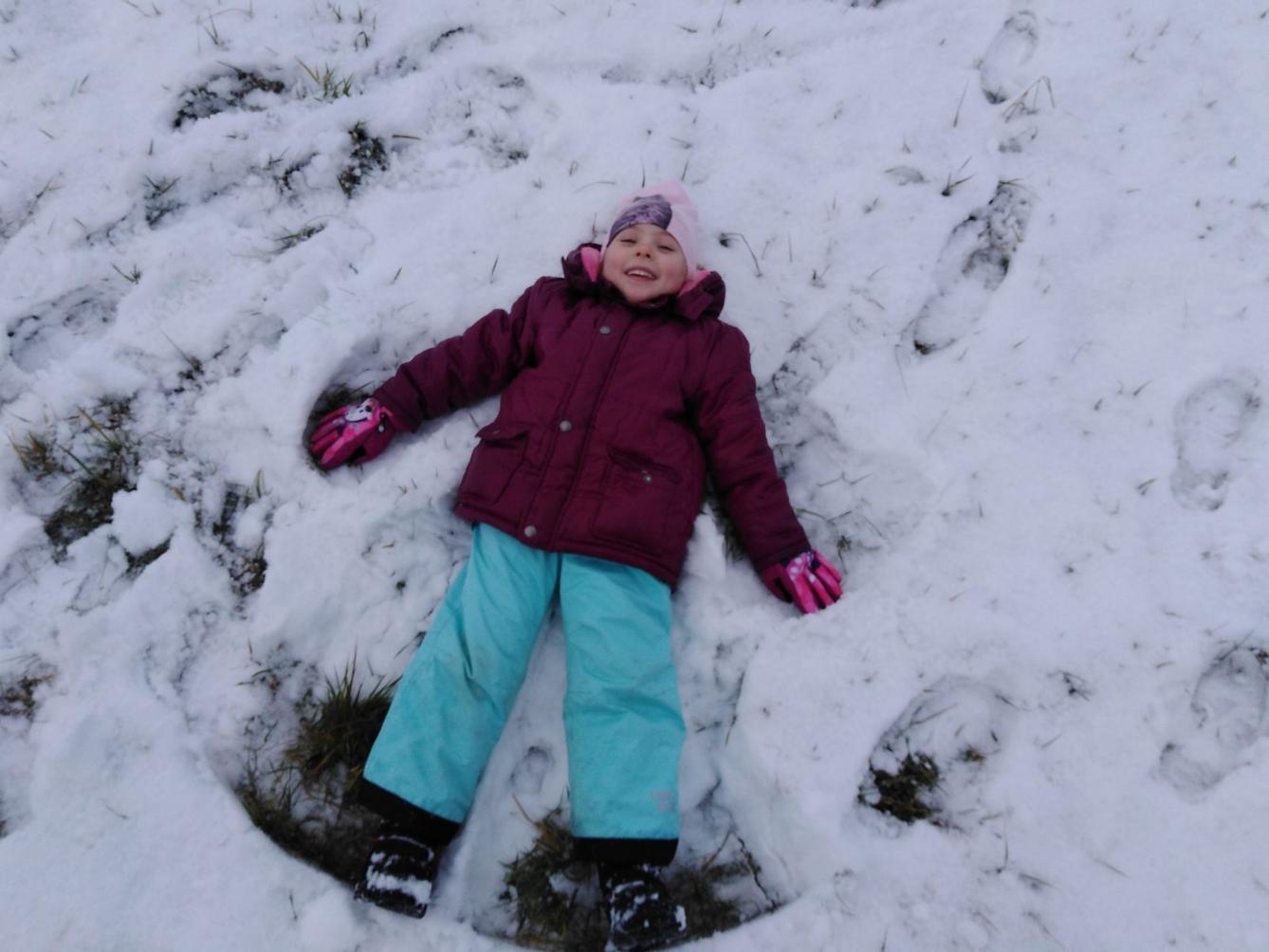 Broučci: konečně sníh!!!:-) - 3