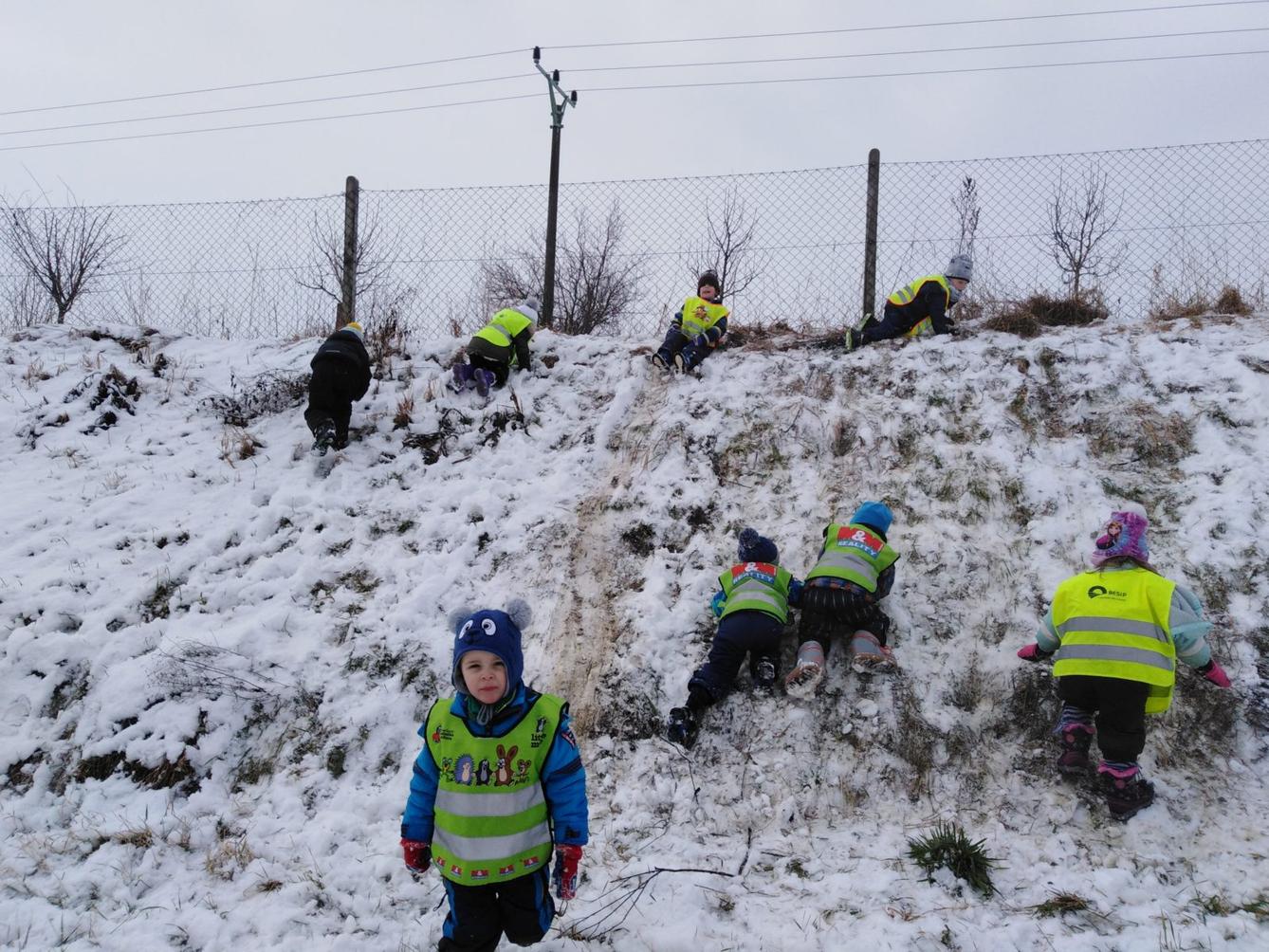 Broučci: konečně sníh!!!:-) - 20