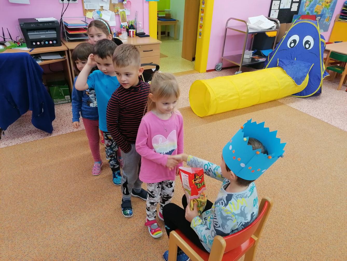 Slavíme: Maxík měl narozeniny :-) - 4