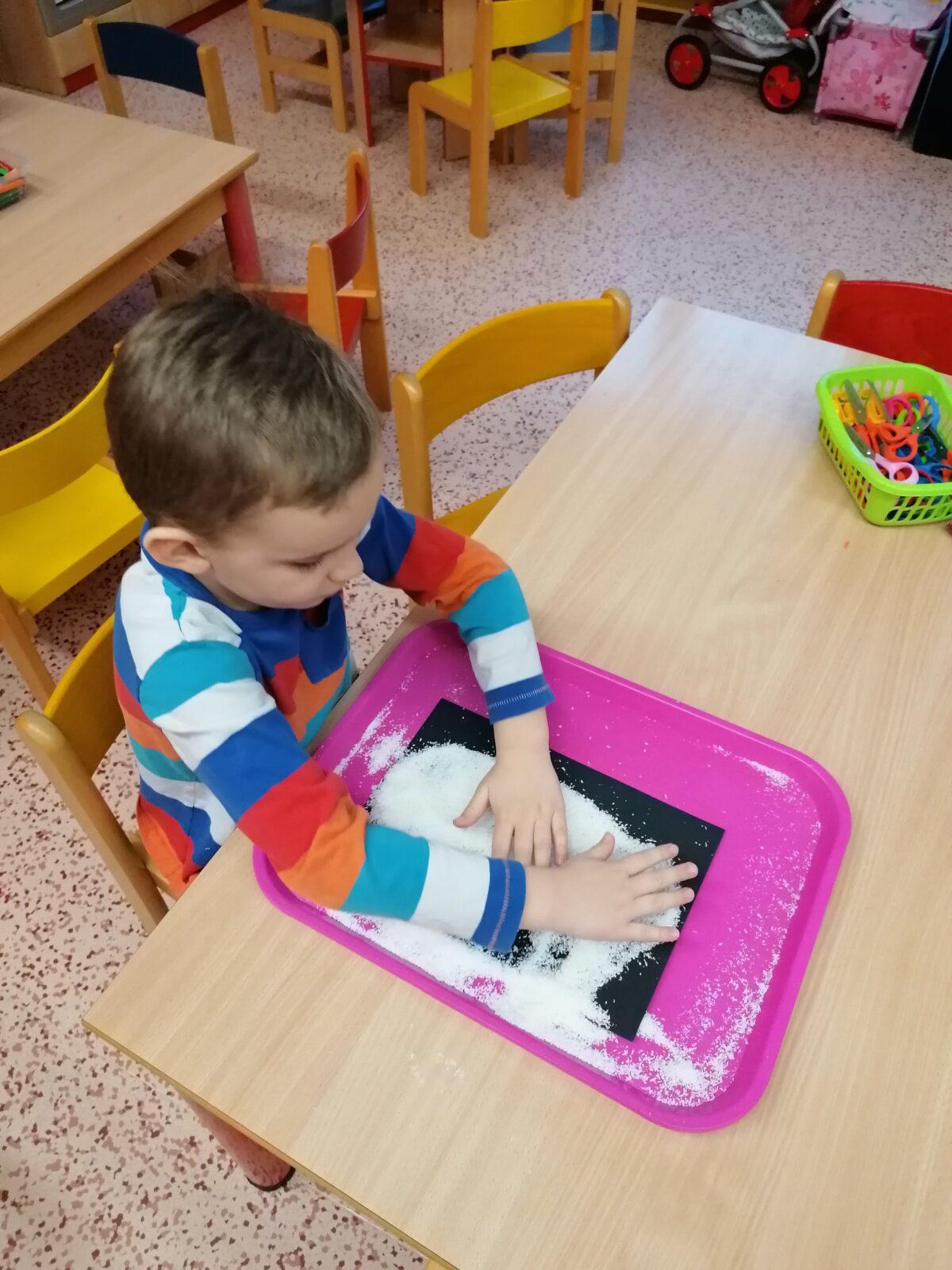 Tvořeníčko, tvoření: "Sněhulák", voňavý sněhulák :-) - 31