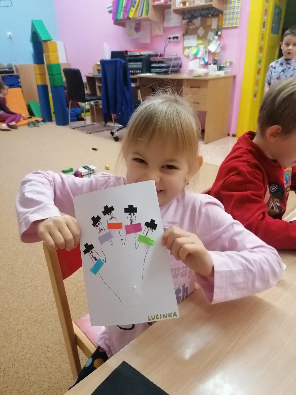 Tvořeníčko, tvoření: "Sněkulák", rodinka sněhuláků :-) - 5