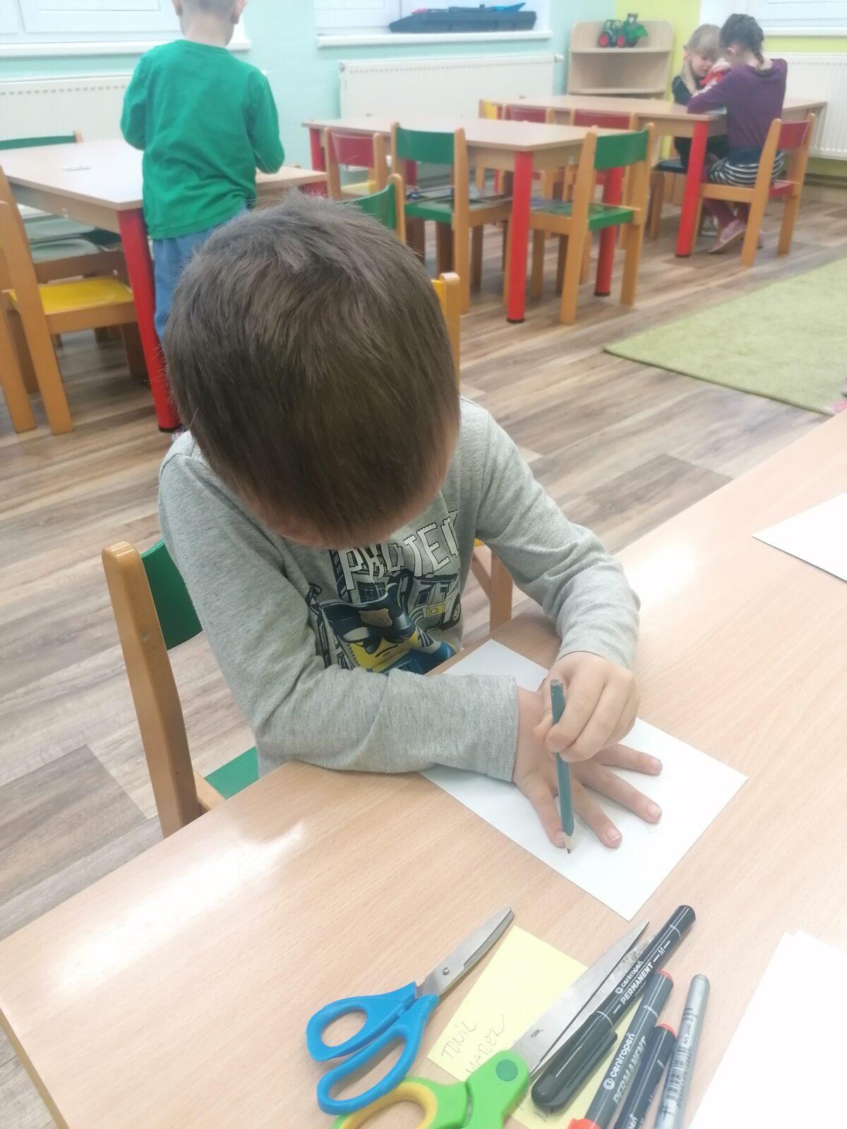 Tvořeníčko, tvoření: "Sněkulák", rodinka sněhuláků :-) - 19