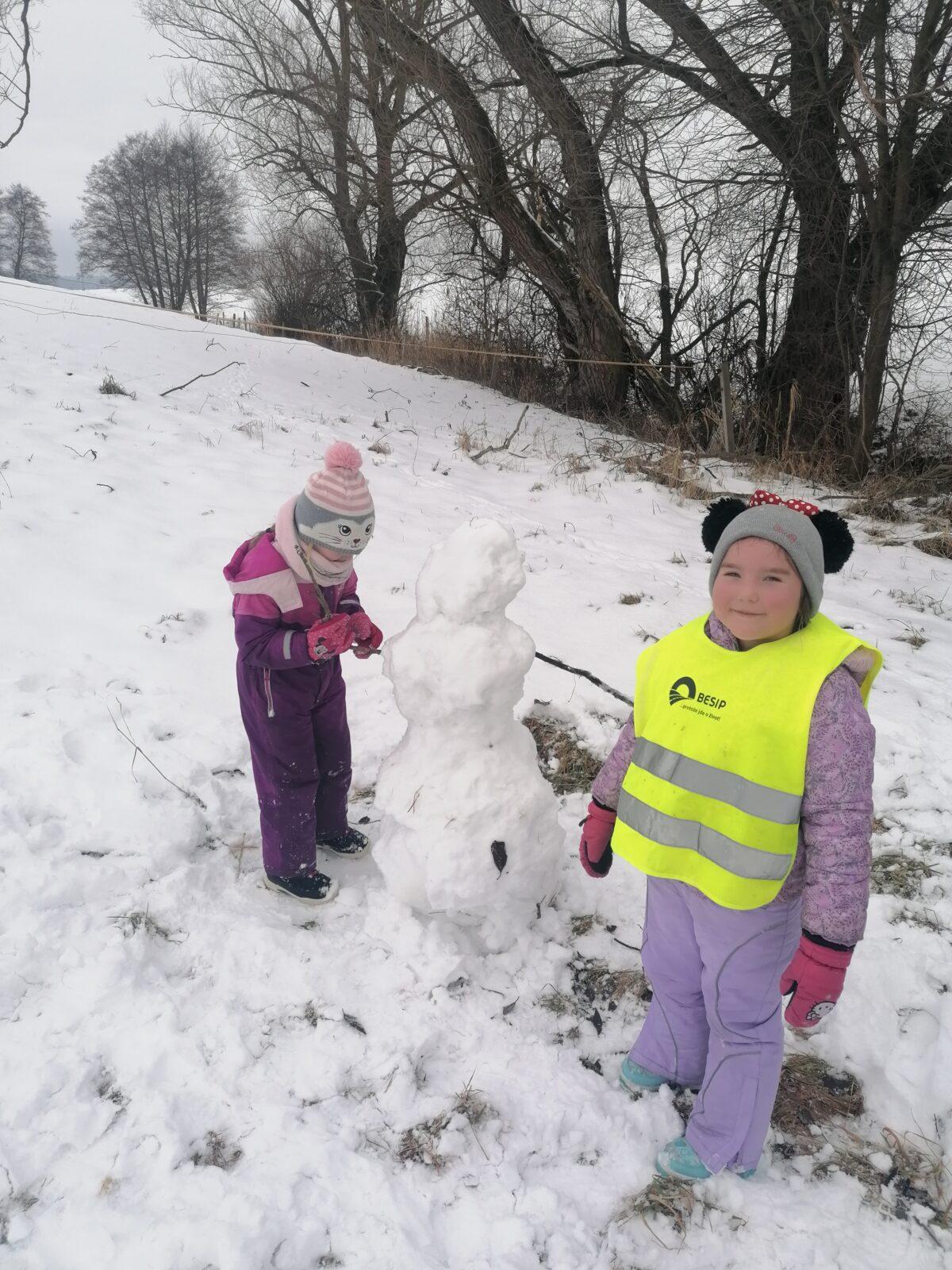 Dovádíme ve sněhu!!!!! :-) - 17