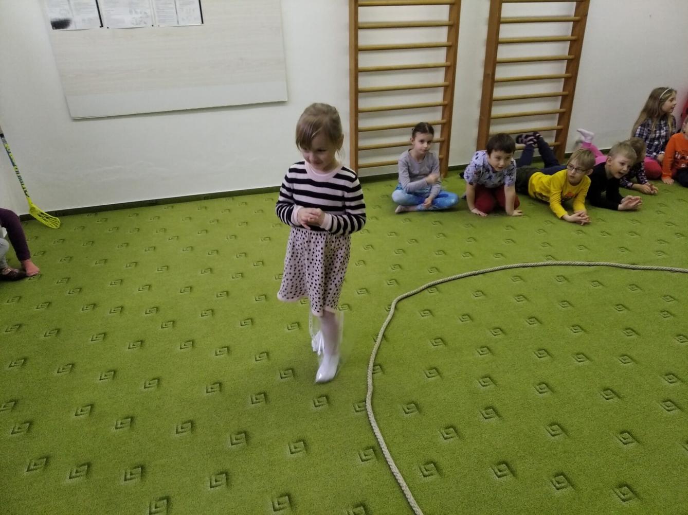 broučci a sovičky: zimní radovánky-olympiáda (1) - 33