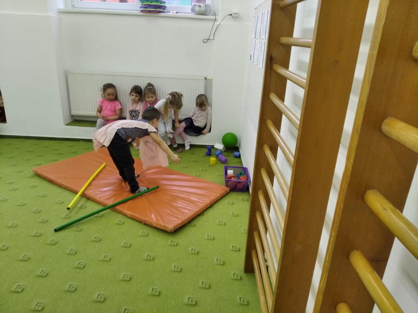 broučci a sovičky: zimní radovánky-olympiáda (1) - 82