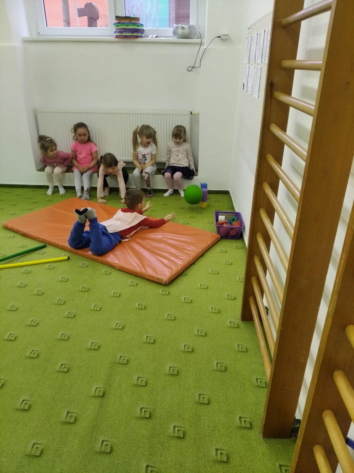 broučci a sovičky: zimní radovánky-olympiáda (1) - 84