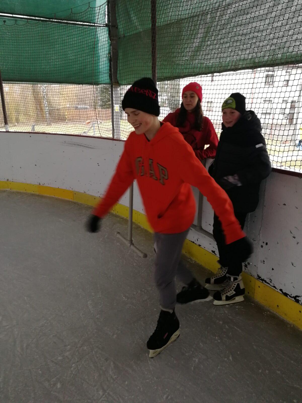 Oblíbený sport mladších žáků na II. stupni - 15