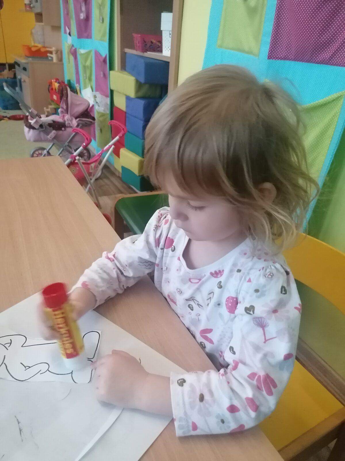 Broučci, tvořeníčko tvoření: "Z pohádky do pohádky" :-) - 68