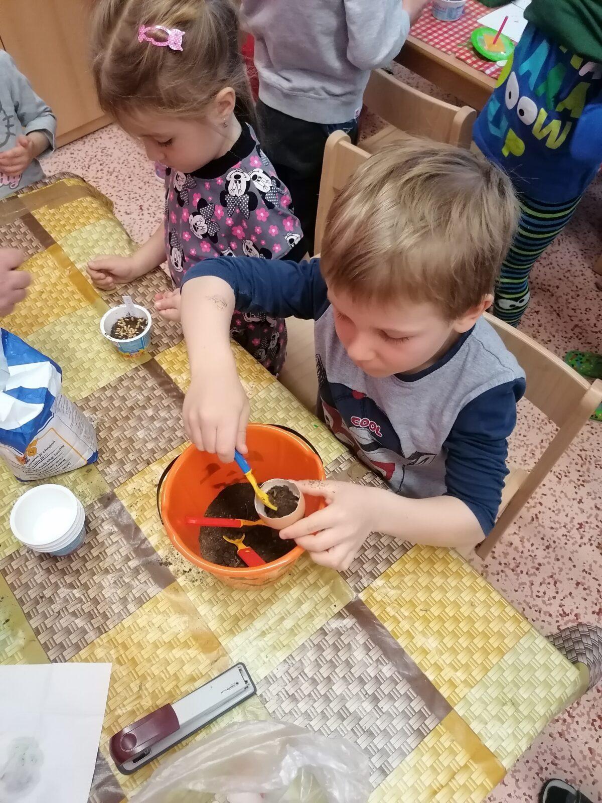 Tvořeníčko, tvoření: "malované vajíčko" - 10