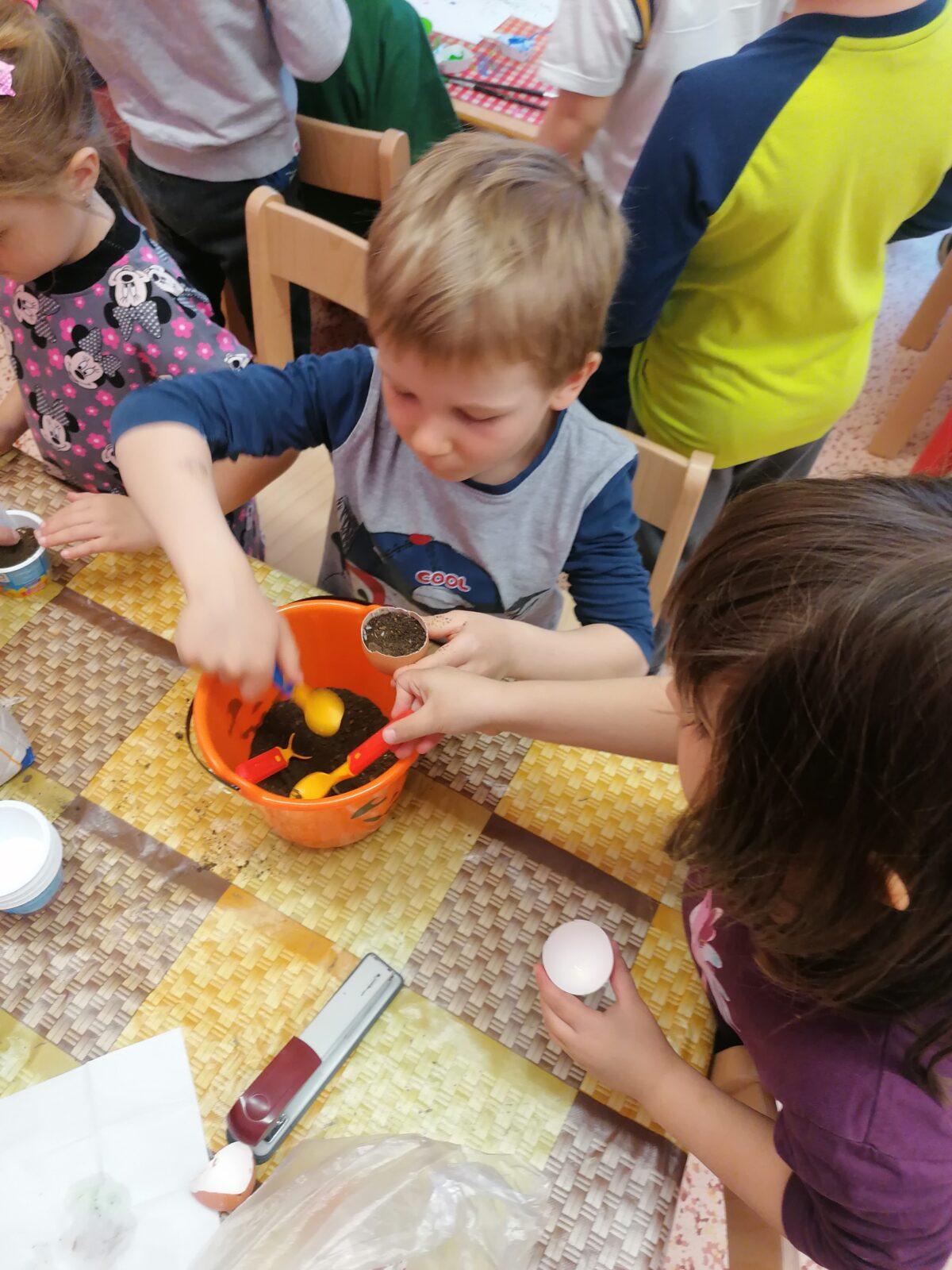 Tvořeníčko, tvoření: "malované vajíčko" - 11