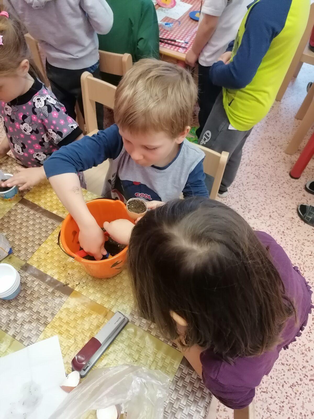 Tvořeníčko, tvoření: "malované vajíčko" - 12