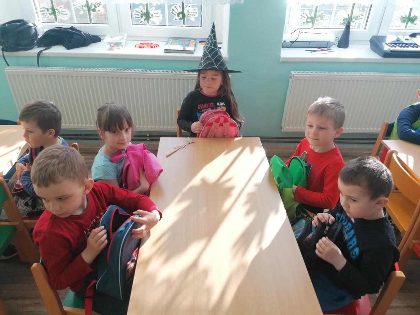 Čarodějnický týden v MŠ :-) - 72