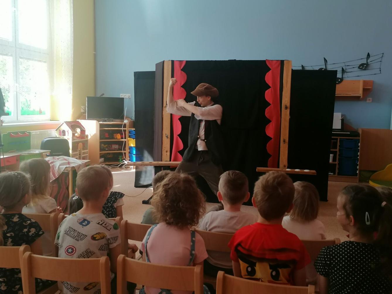 divadélko: "Jak Honza ke štěstí přišel" :-) - 5