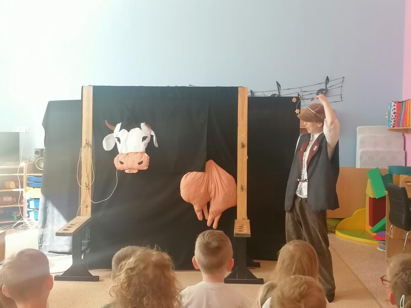 divadélko: "Jak Honza ke štěstí přišel" :-) - 16