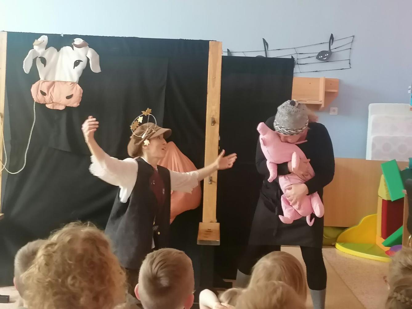 divadélko: "Jak Honza ke štěstí přišel" :-) - 17