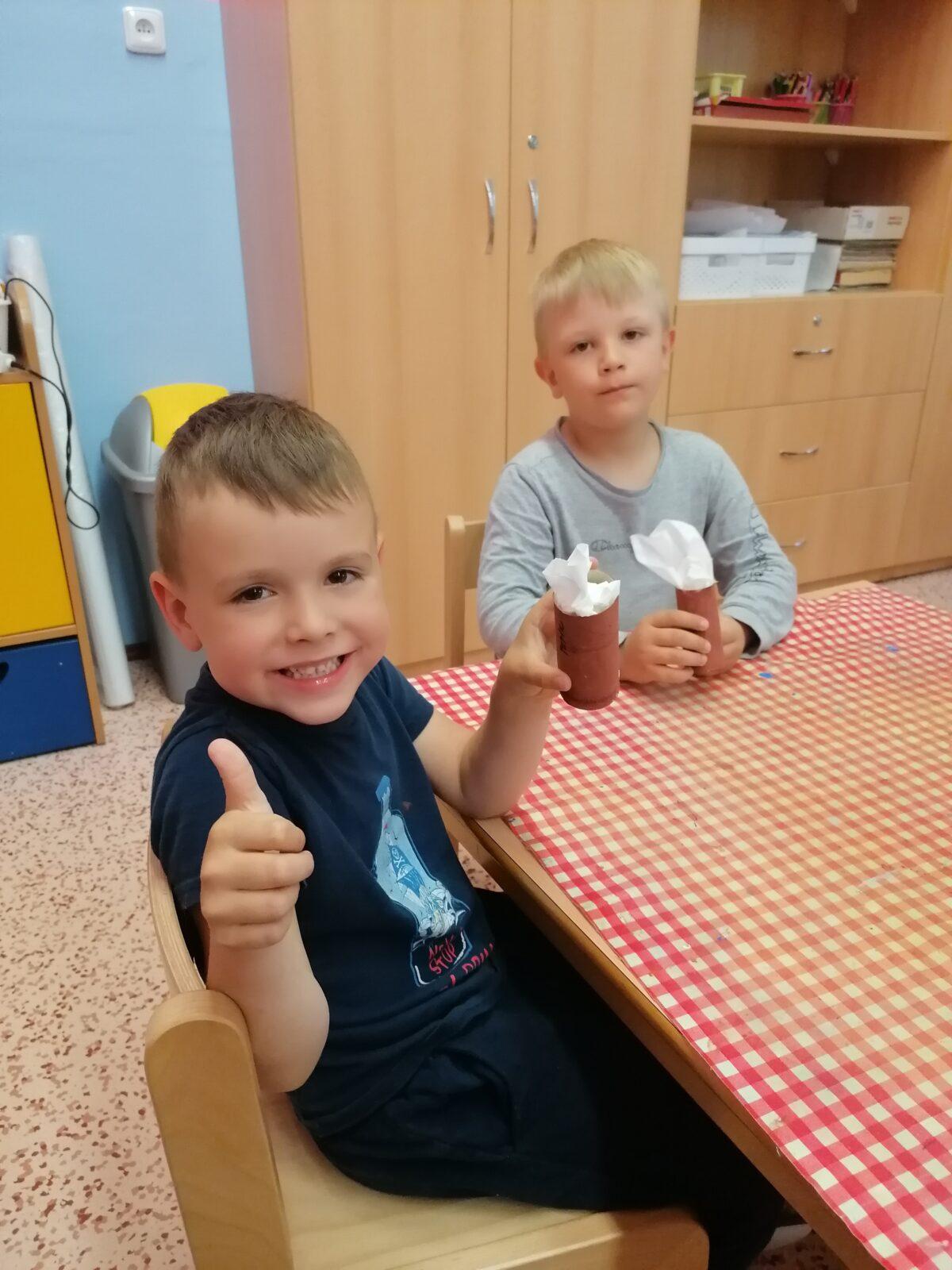 Tvořeníčko, tvoření: "Čím budu až vyrostu?" - cukráři :-) - 58