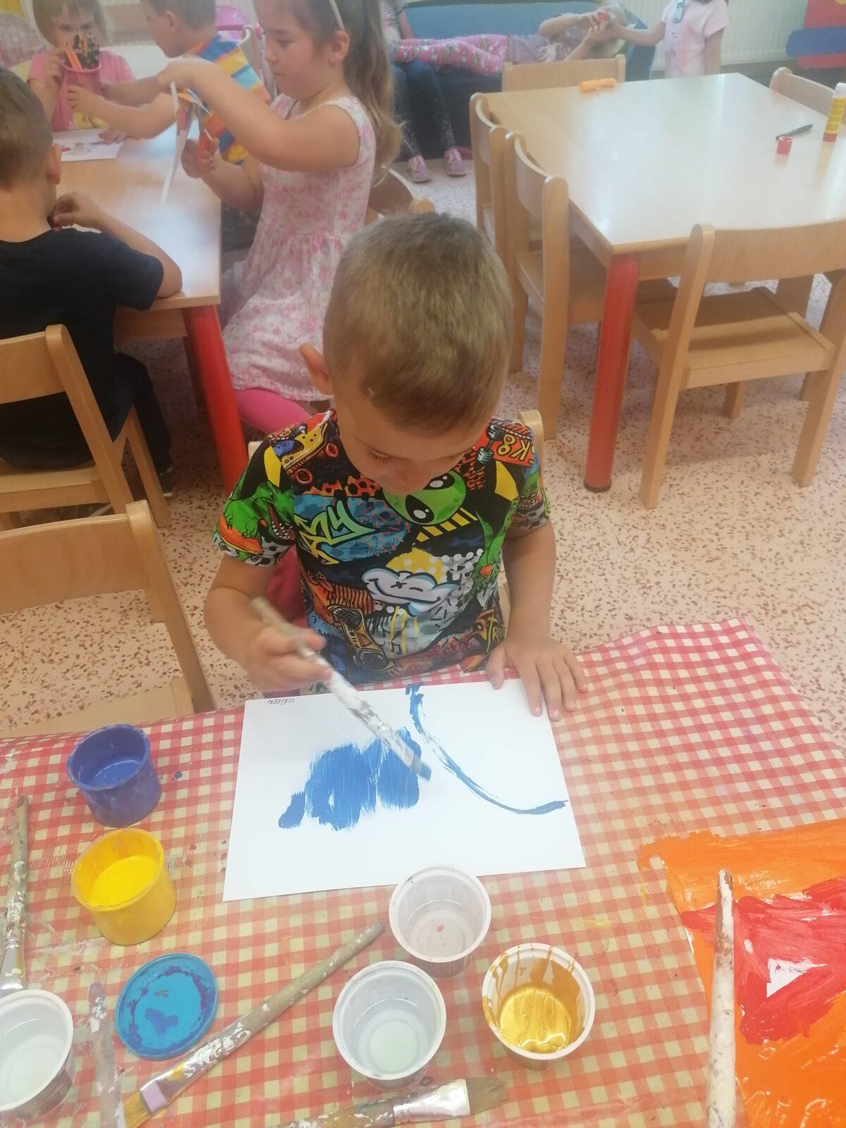 Tvořeníčko, tvoření: "Čím budu až vyrostu?", hasiči a malíři pokojů :-) - 10