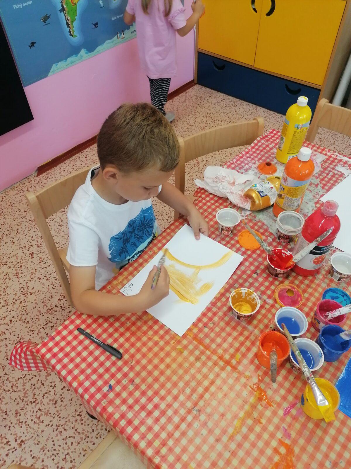 Tvořeníčko, tvoření: "Čím budu až vyrostu?", hasiči a malíři pokojů :-) - 38