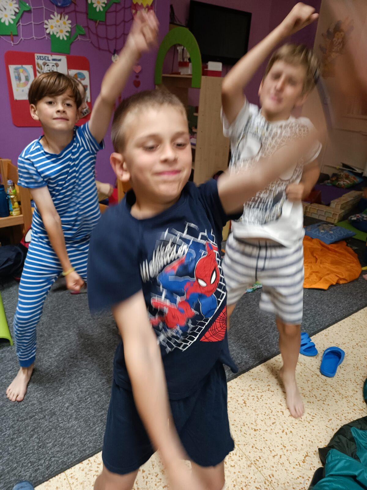 Spaní ve škole - družinka - 76