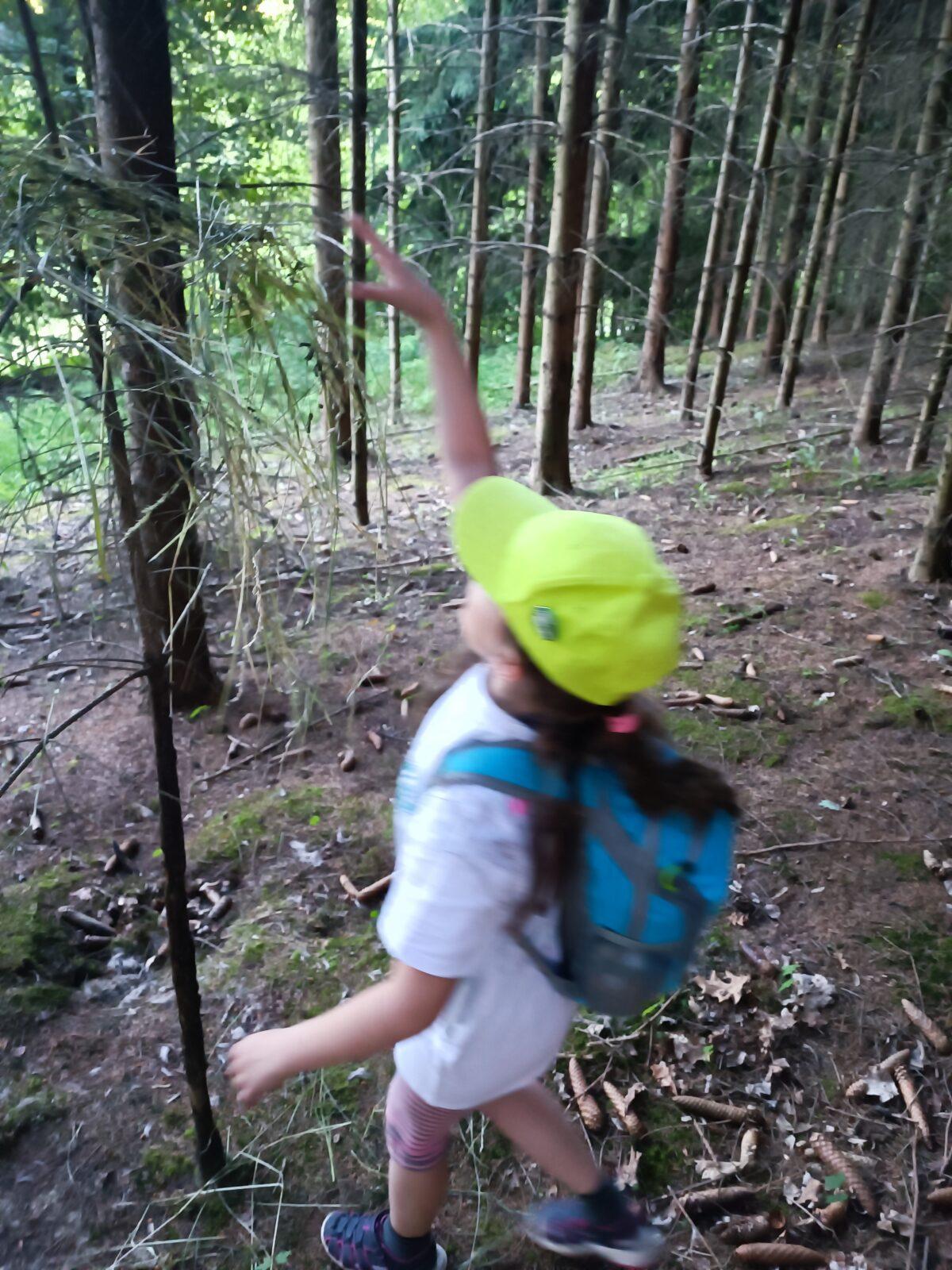 TLAPKY - spaní ve škole - 27