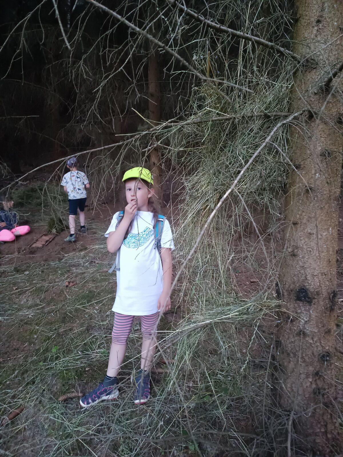 TLAPKY - spaní ve škole - 35