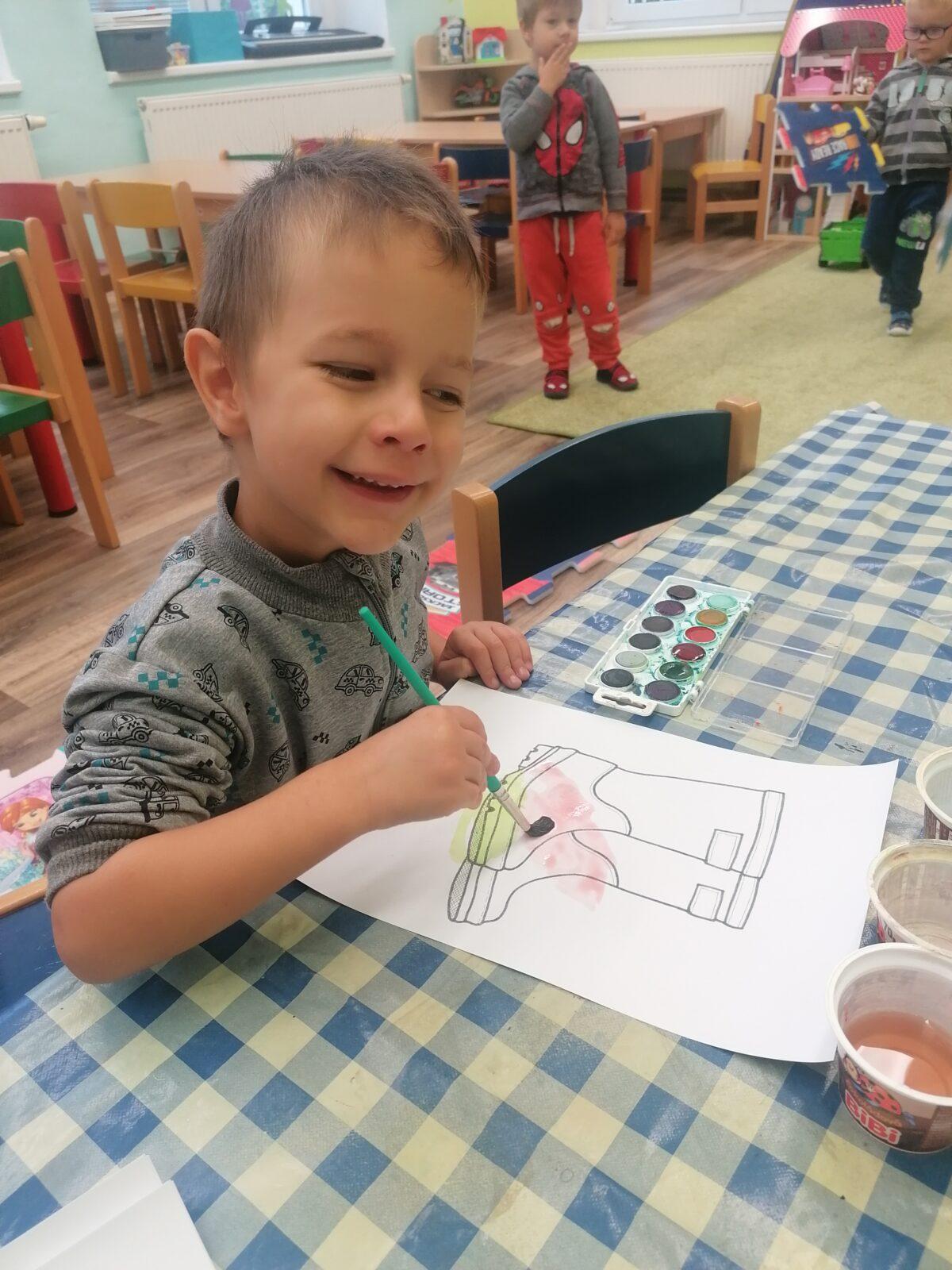 Broučci: "Tvořeníčko, tvoření" :-) - 13