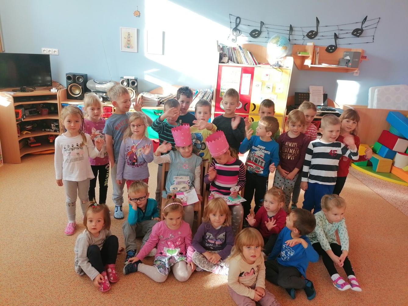 Slavíme!! Sárinka a Julinka měly narozeniny :-) - 12