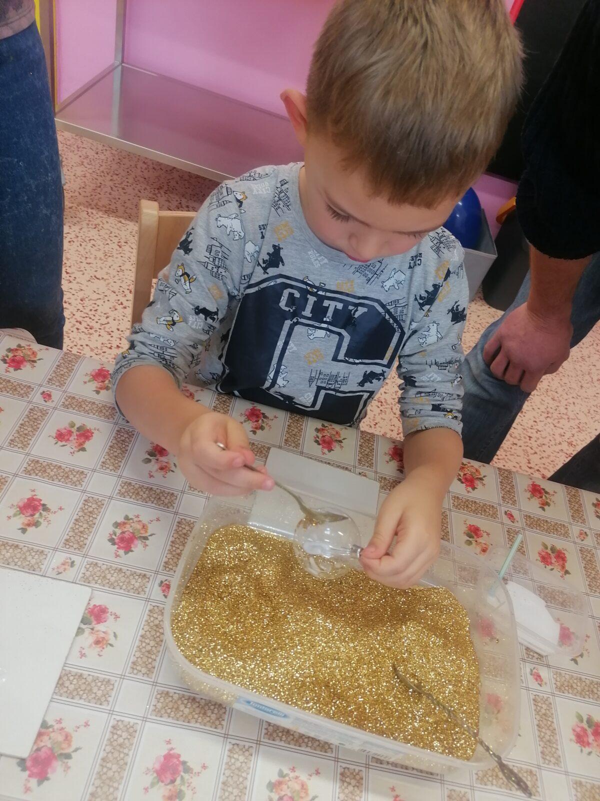 Prosinec ve školce :-) - 61