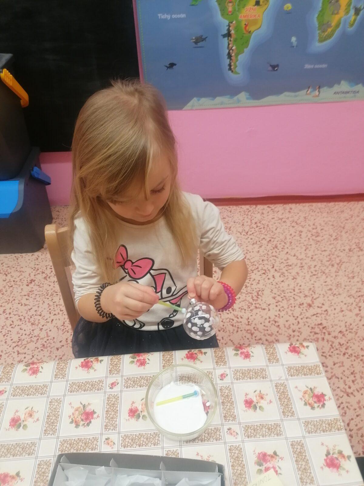 Prosinec ve školce :-) - 103