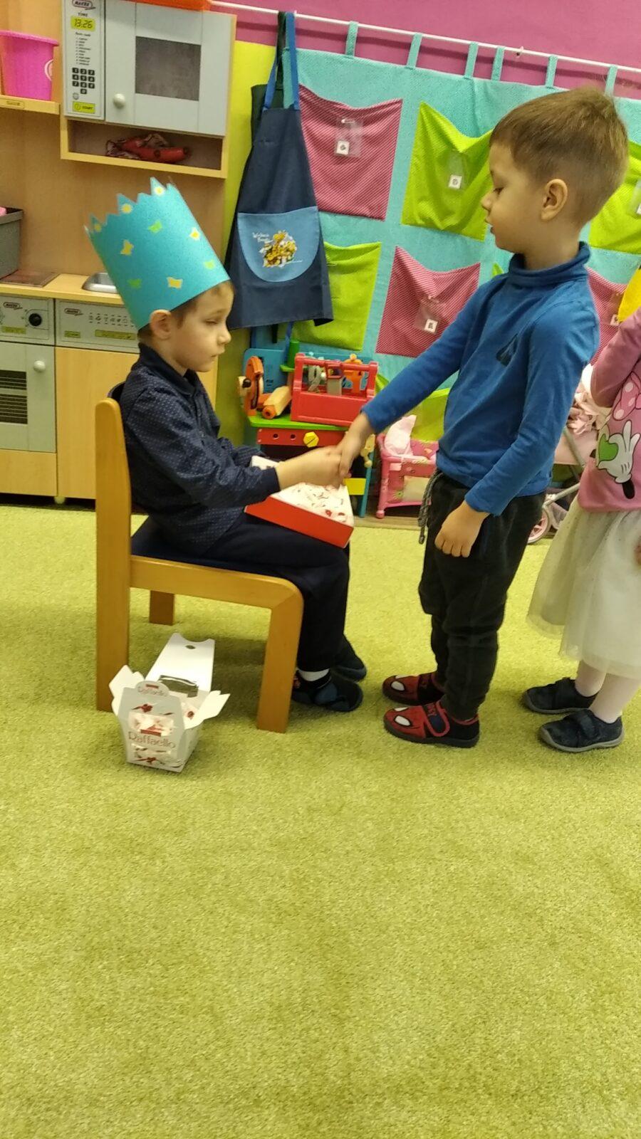 broučci: Jindřišek měl narozeniny - 6