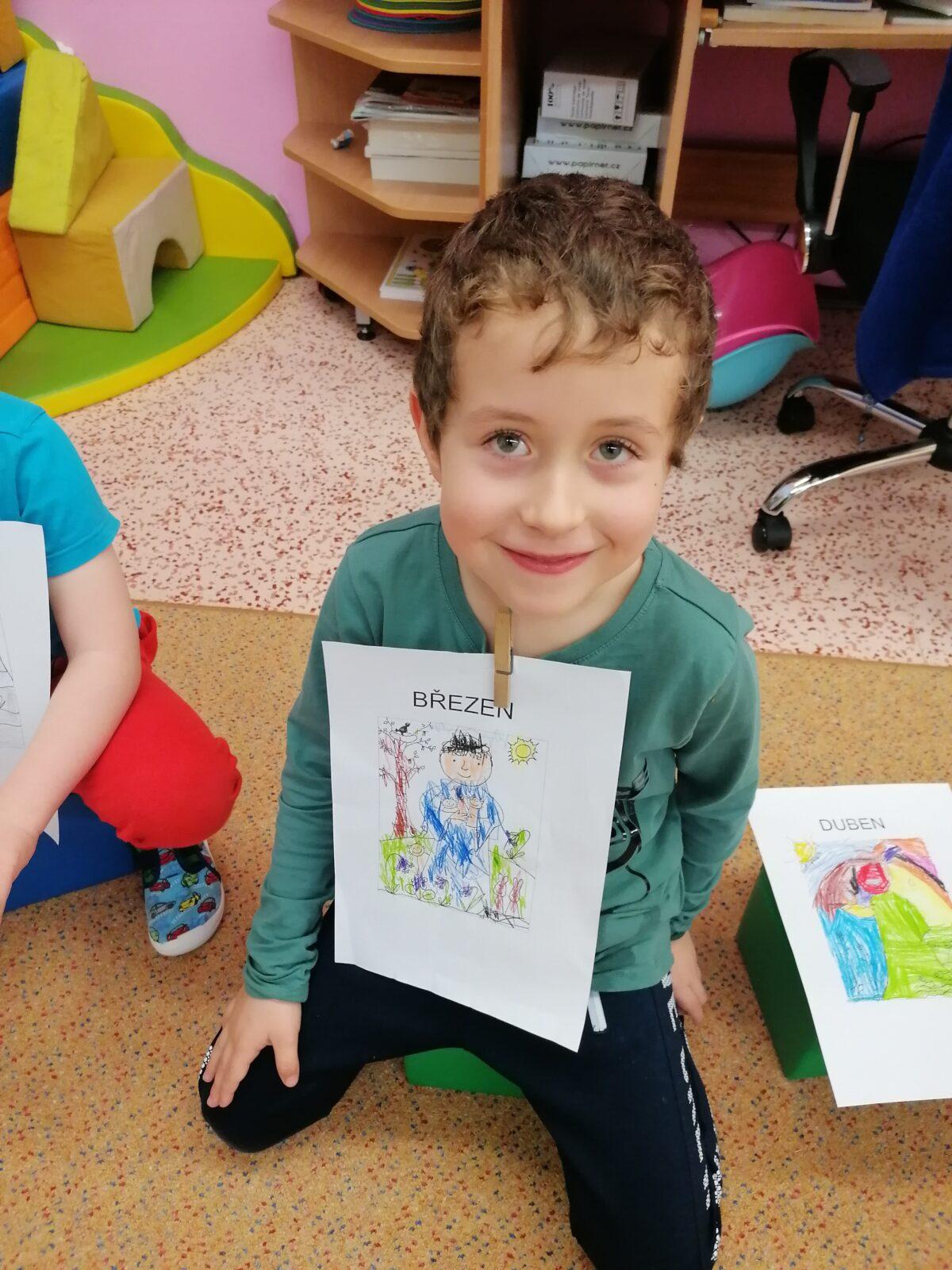 Sovičky hrají pohádku: "O DVANÁCTI MĚSÍČKÁCH" :-) - 4