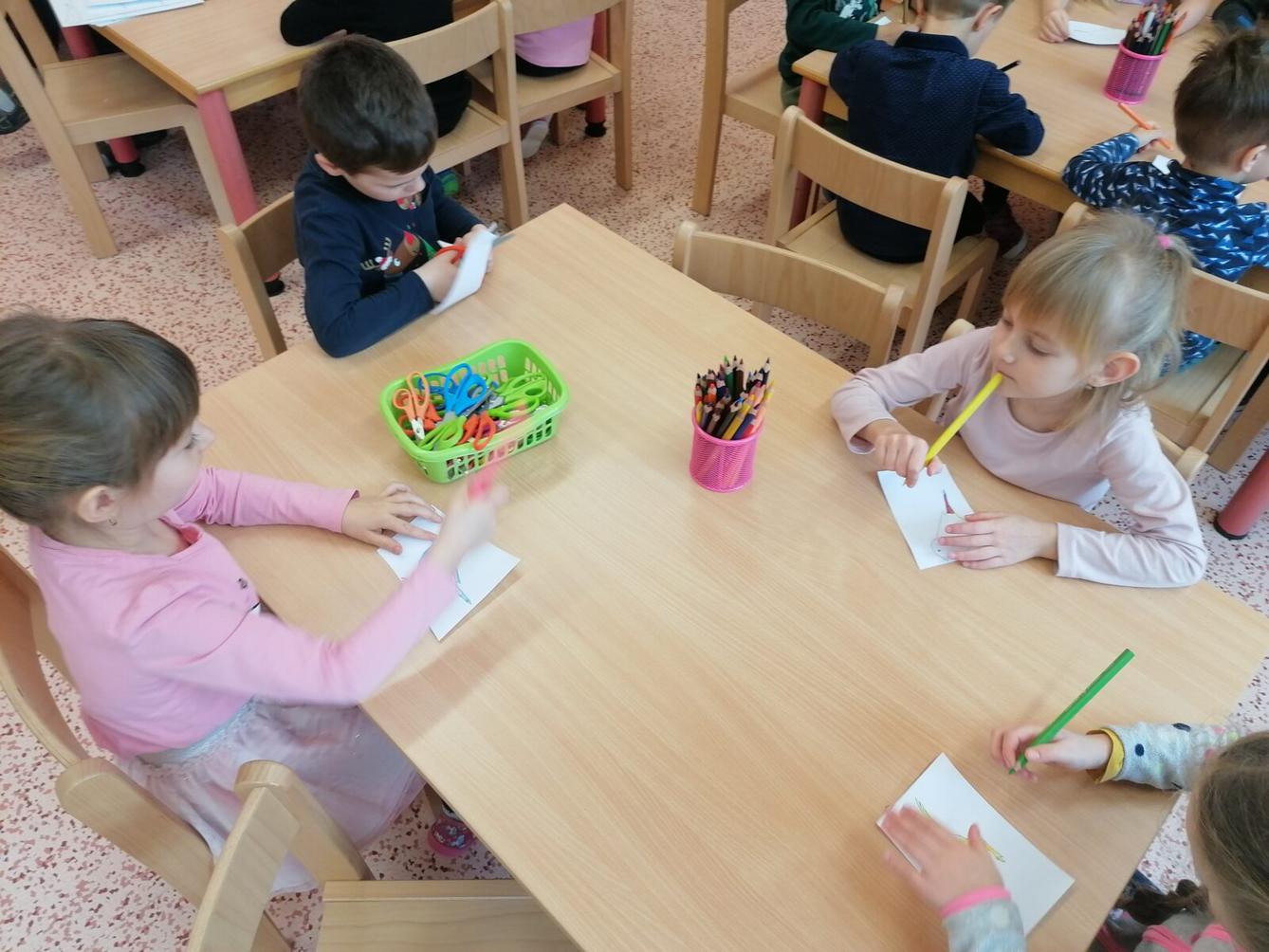 společná práce- "Zvířátka a ptáčci v zimě" :-) - 23