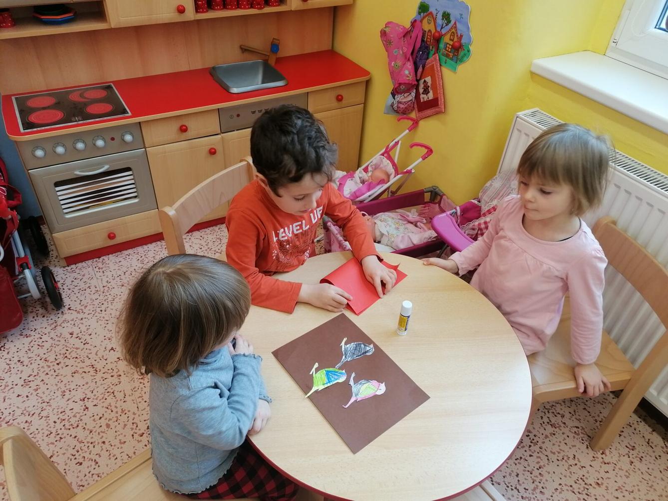 společná práce- "Zvířátka a ptáčci v zimě" :-) - 31