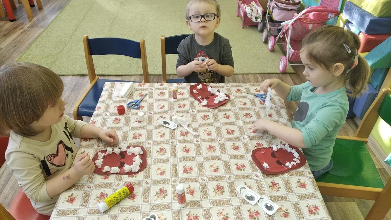 broučci: „zdraví, nemoc, hrajeme si na pana doktora“ - 23